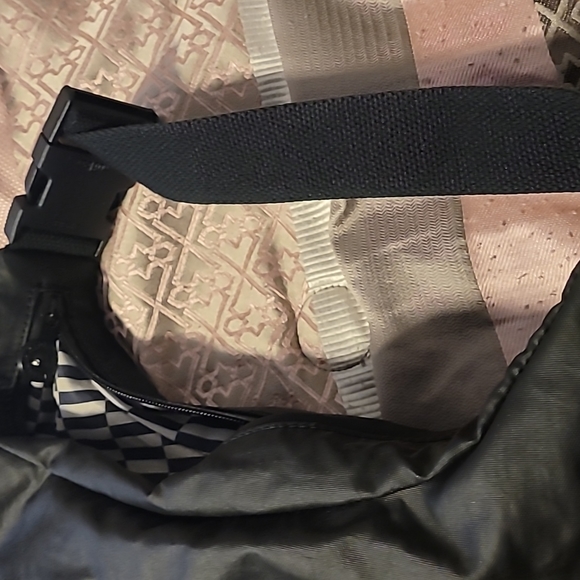 Kipling Convertible backpack / holder bag - Picture 14 of 14